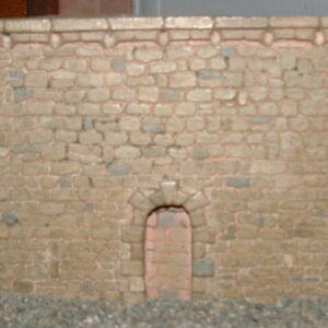 LOW STONE WALL WITH REFUGE OO