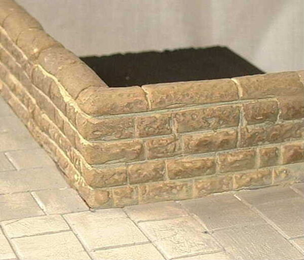 STONE YARD WALL CORNER SECTION O