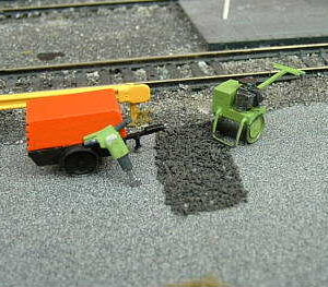 ROAD ROLLER / COMPRESSOR OO